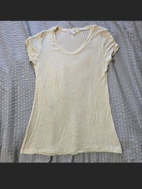 Glitz Butter Yellow V-Neck Short Sleeve Tee